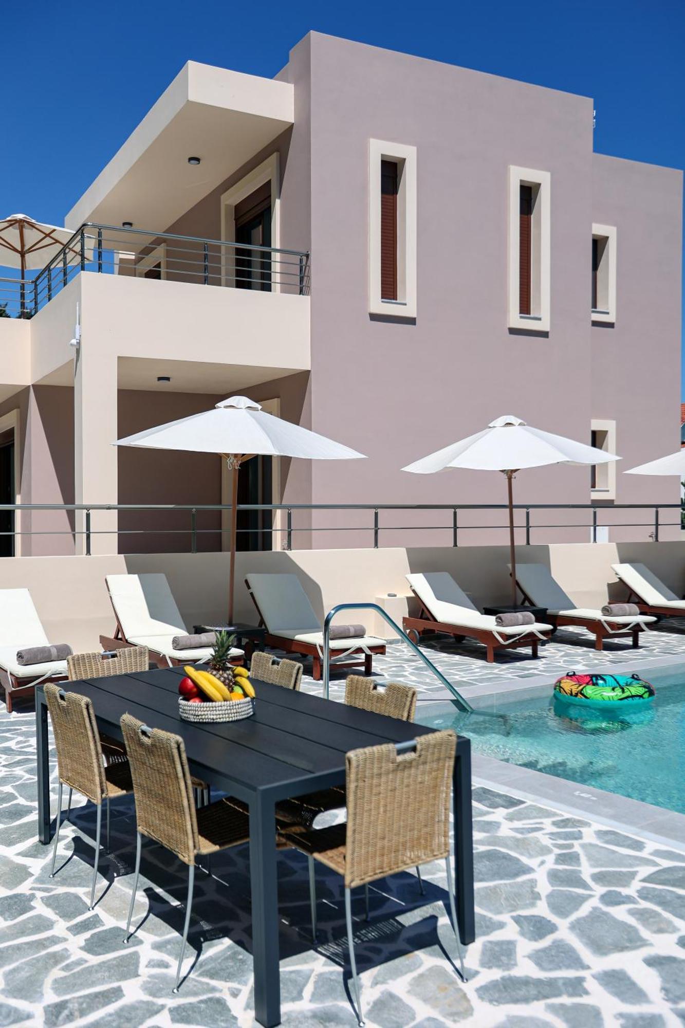 Oasis Luxury Villa