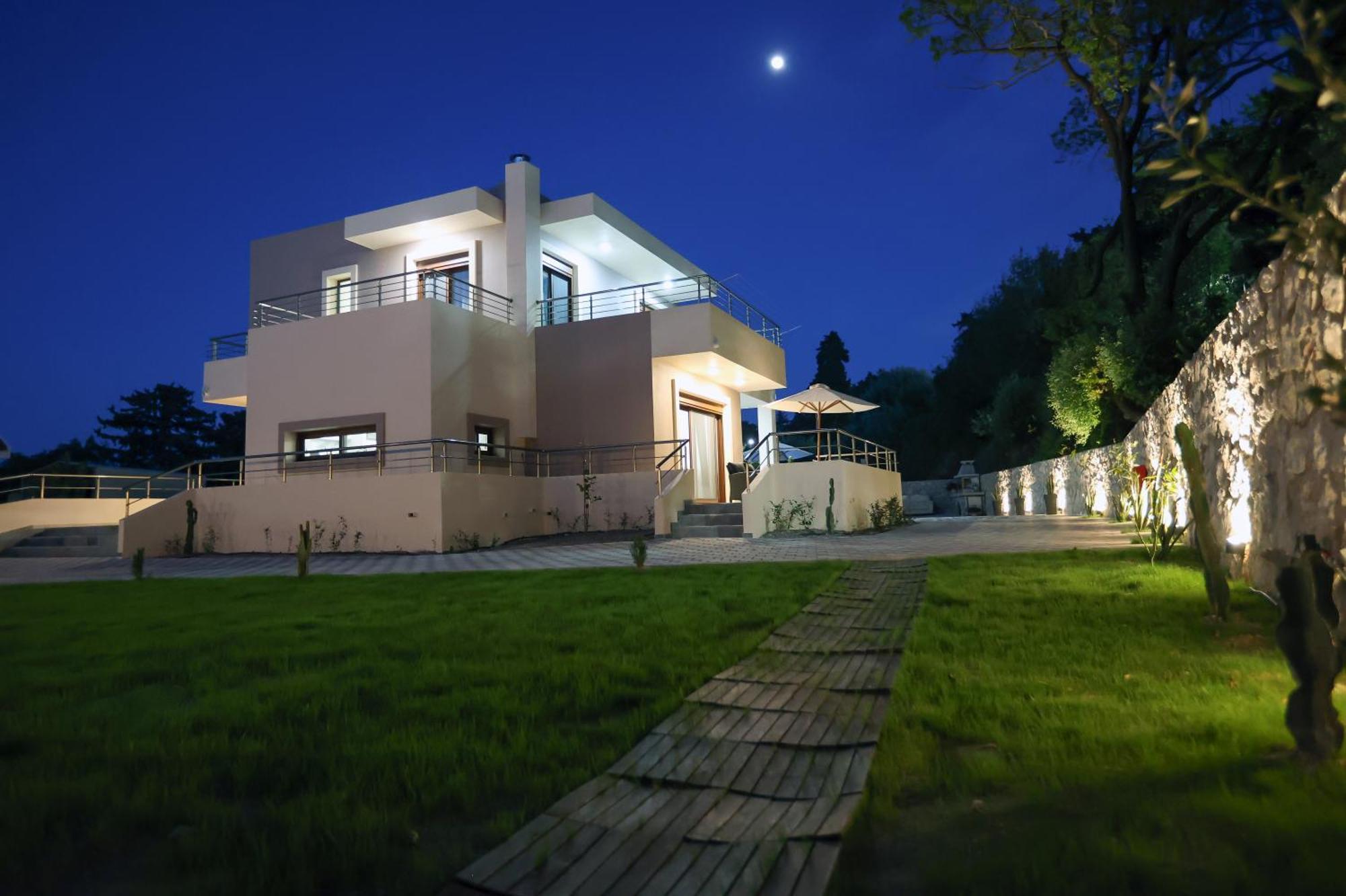 Oasis Luxury Villa *