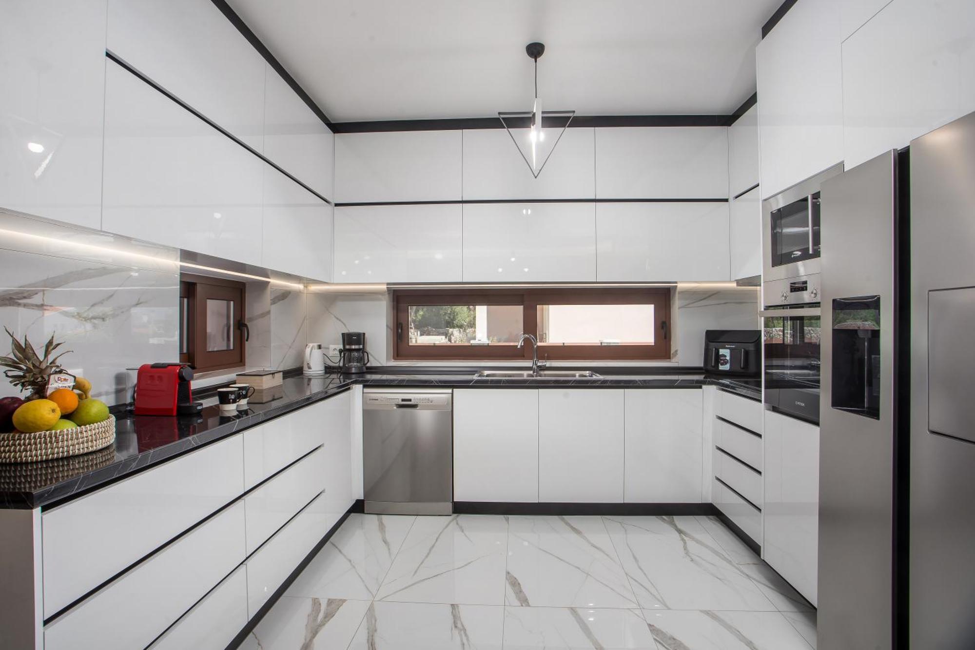Oasis Luxury Villaer Rhodes City