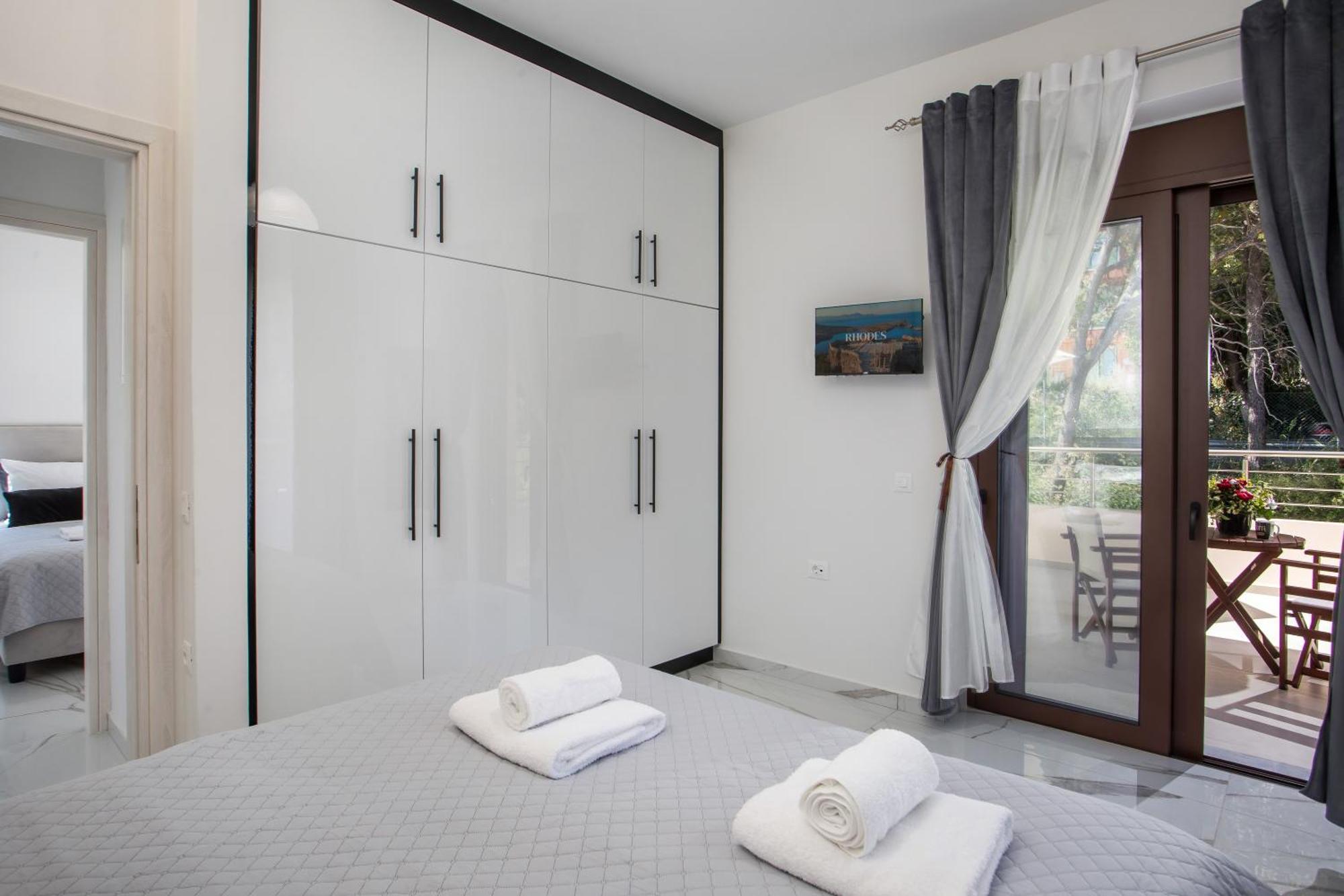 Oasis Luxury * Rhodes City