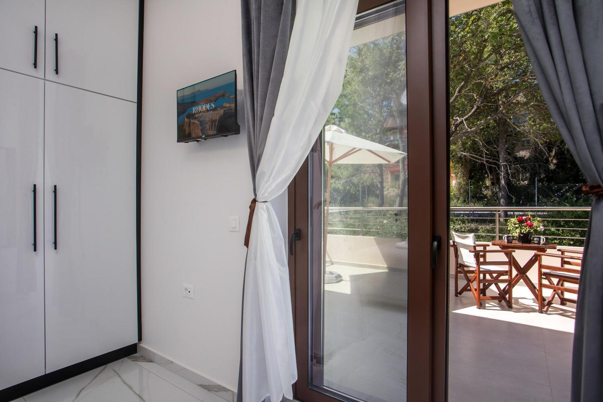 Oasis Luxury * Rhodes City