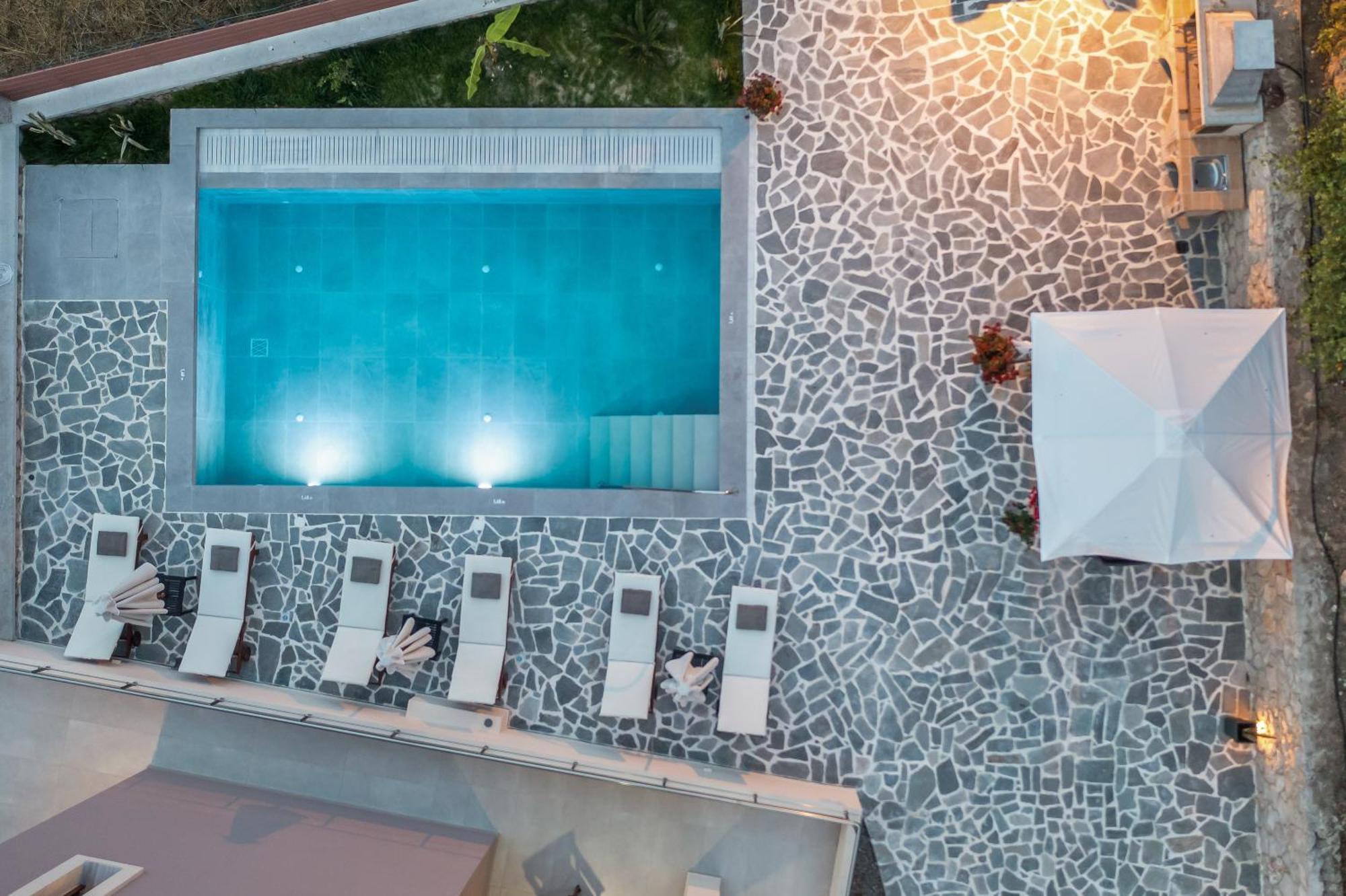 Oasis Luxury Villaer *